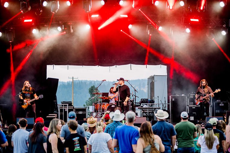 1 FarmJam 2021 399 for internet use copy 768x512